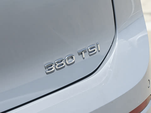 2026�� 380TSI DSG GTI