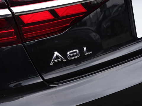 2026�� A8L 55 TFSI quattro �콢��