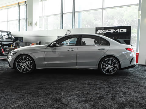 2026�� AMG C 43 4MATIC