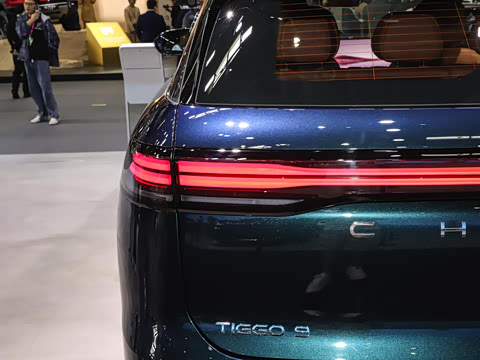 2027�� 2.0T ˫�������������