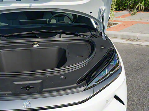 2025�� EV 545KM������