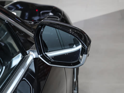 2026�� 530Li ������ ������װ