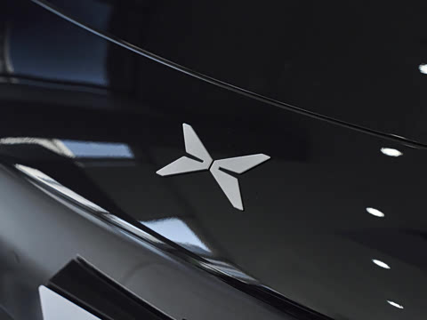 2026�� ���� 525 Max
