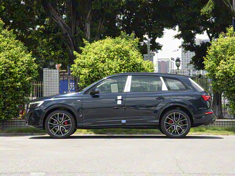 2025�� 55 TFSI quattro S line����ʿ��