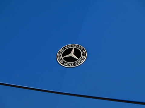 2026�� ����� 400 L 4MATIC