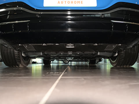 2026�� ����� 400 L 4MATIC
