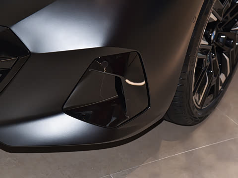 2026�� 530Li �����