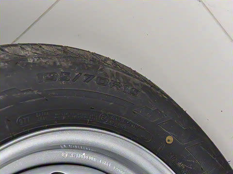 2025�� M5 1.6L ��׼��5��CNG