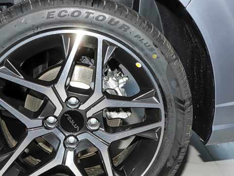 2025�� 1.5L �Զ������