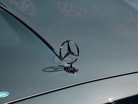 2027�� S 680 4MATIC