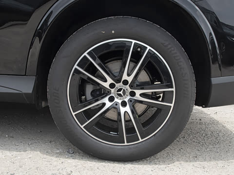 2026�� �Ŀ� GLC 260 L 4MATIC ������