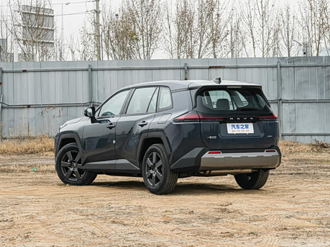 2026�� 2.0L ����������