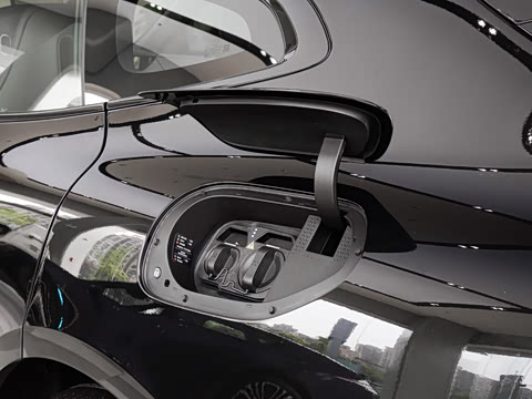 2026�� Max ˫��������