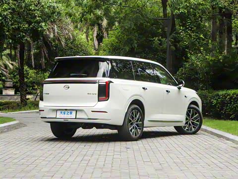 2025�� Ǭ�� UItra 6��