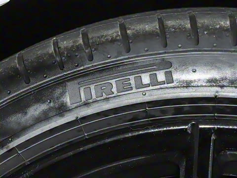 2025�� 225i M�˶���ҹ��װ