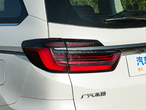 2026�� 2.0L e:HEV ��������