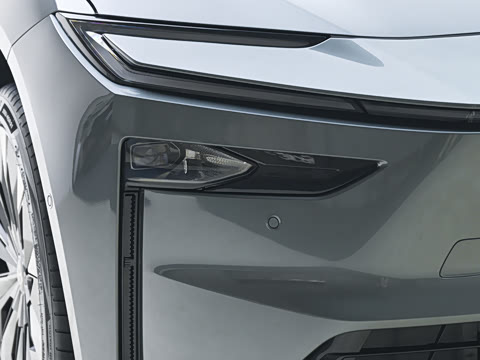 2026�� 710 Ultra�����״��