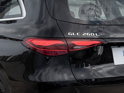 2026�� �Ŀ� GLC 260 L 4MATIC ������