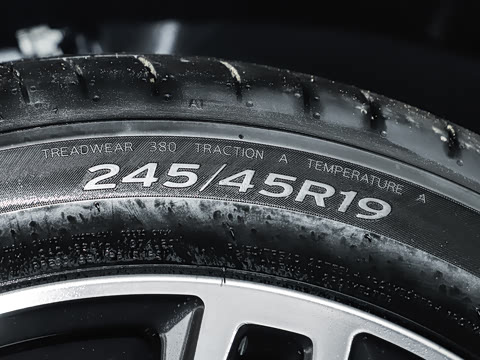 2026�� �Ŀ� 530Li ������ M�˶���װ