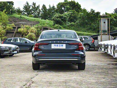 2026�� B4 ���ݺ�����