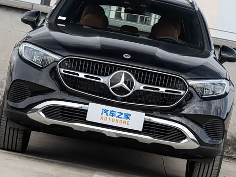 2026�� �Ŀ� GLC 260 L 4MATIC ������