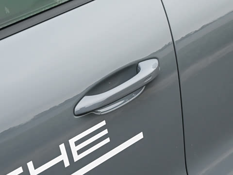 2025�� Cayenne Coup�� Turbo GT 4.0T