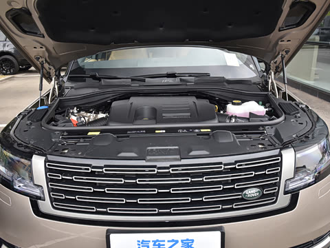 2026�� 3.0 L6 400PS HSE�����