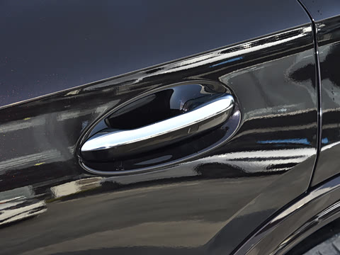 2026�� GLC 300 L 4MATIC ������ 5��