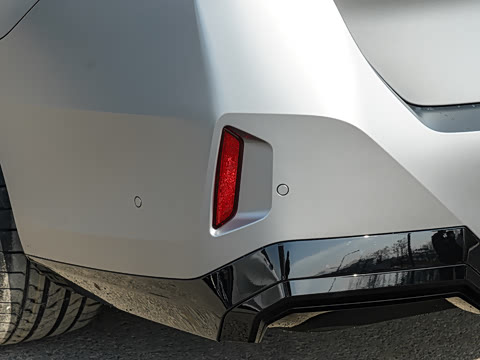 2026�� �Ŀ� 530Li ������ M�˶���װ