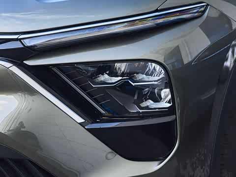 2025�� 1.6T �����