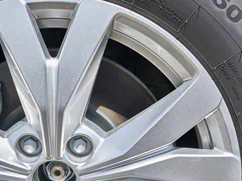 2025�� 1.6T �����