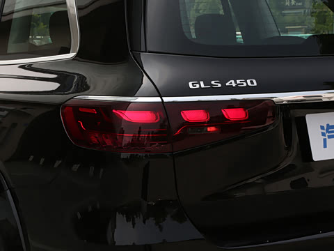 2026�� �Ŀ� GLS 450 4MATIC �����
