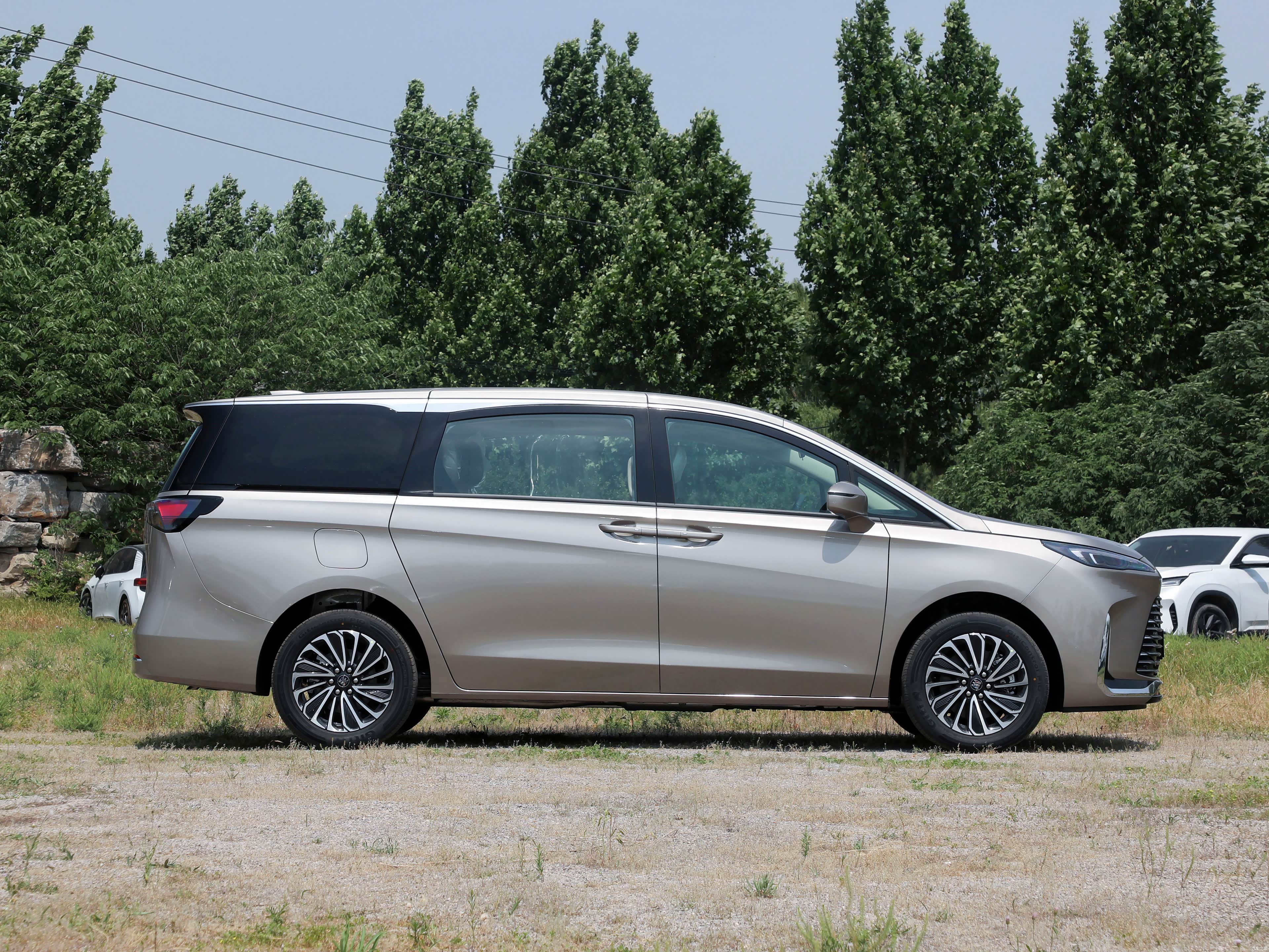 Buick GL8, миниатюра 8