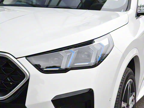 2025�� sDrive25i M�˶���װ