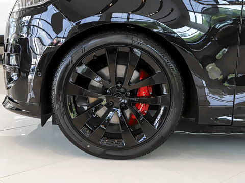 2026�� 400PS Dynamic SE