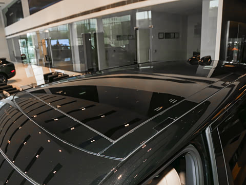 2026�� 3.0 L6 400PS AB�����