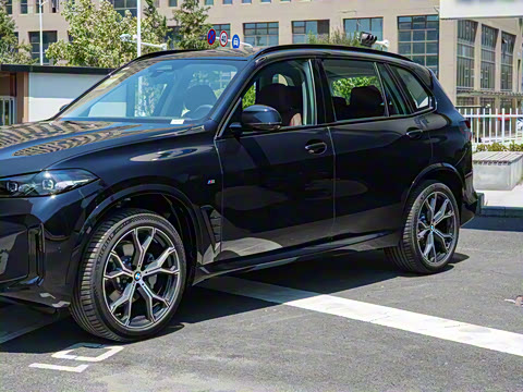 2025�� xDrive 30Li ������M�˶���ҹ��װ