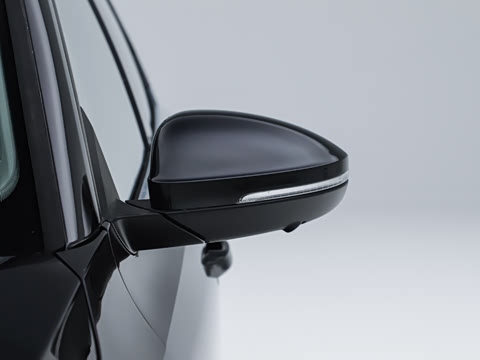 2026�� S 300TSI ������