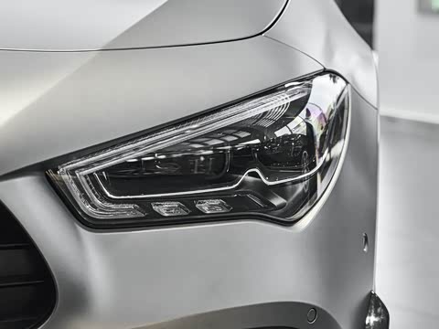 2026�� AMG CLA 45 S 4MATIC+