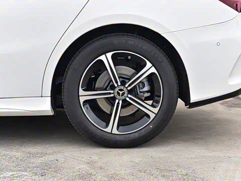 2025�� �Ŀ� A 200 L ʱ����