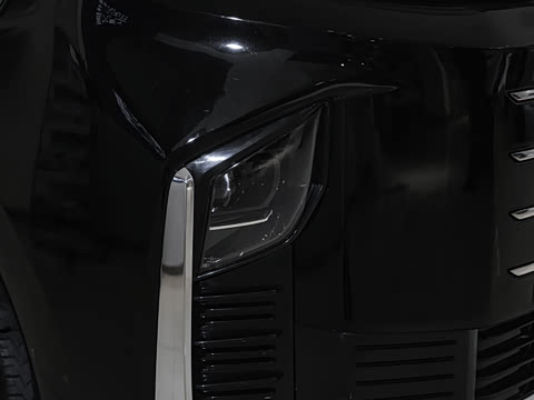 2025�� �Ŀ� �콢��