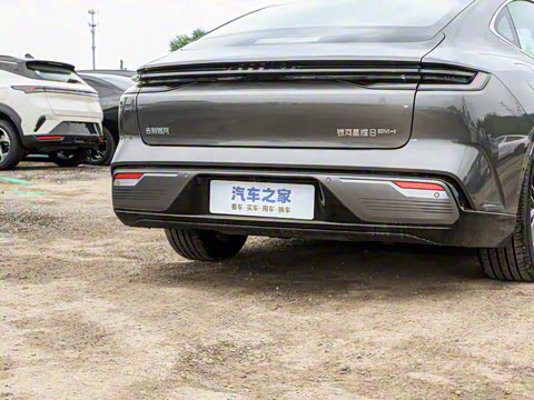 2025�� 60km EM-i ������