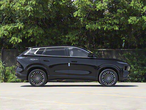 2025�� 185KM�����