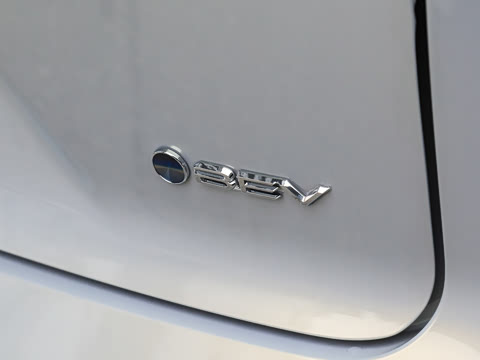 2026�� 700 Max