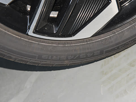 2026�� 550Ultra��ΪǬ��ADS SE��