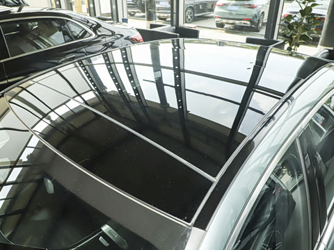 2025�� �Ŀ� C 350 eL