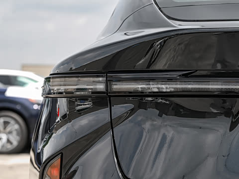 2026�� 300h