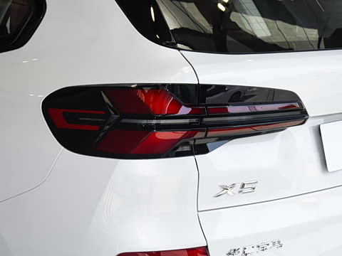2026�� �Ŀ� xDrive 30Li ������M�˶���ҹ��װ