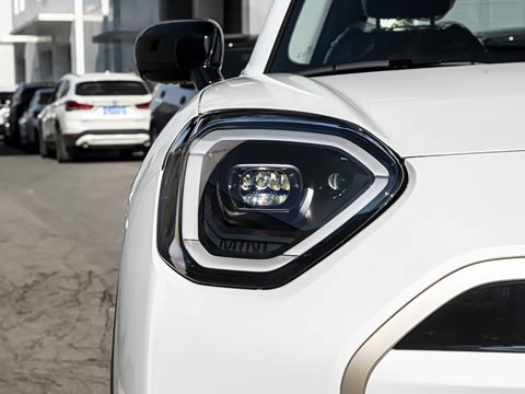 2025�� SE ������