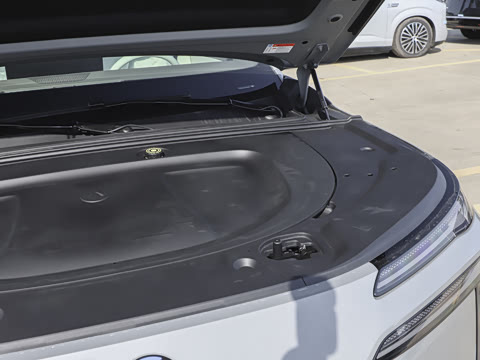 2025�� ������